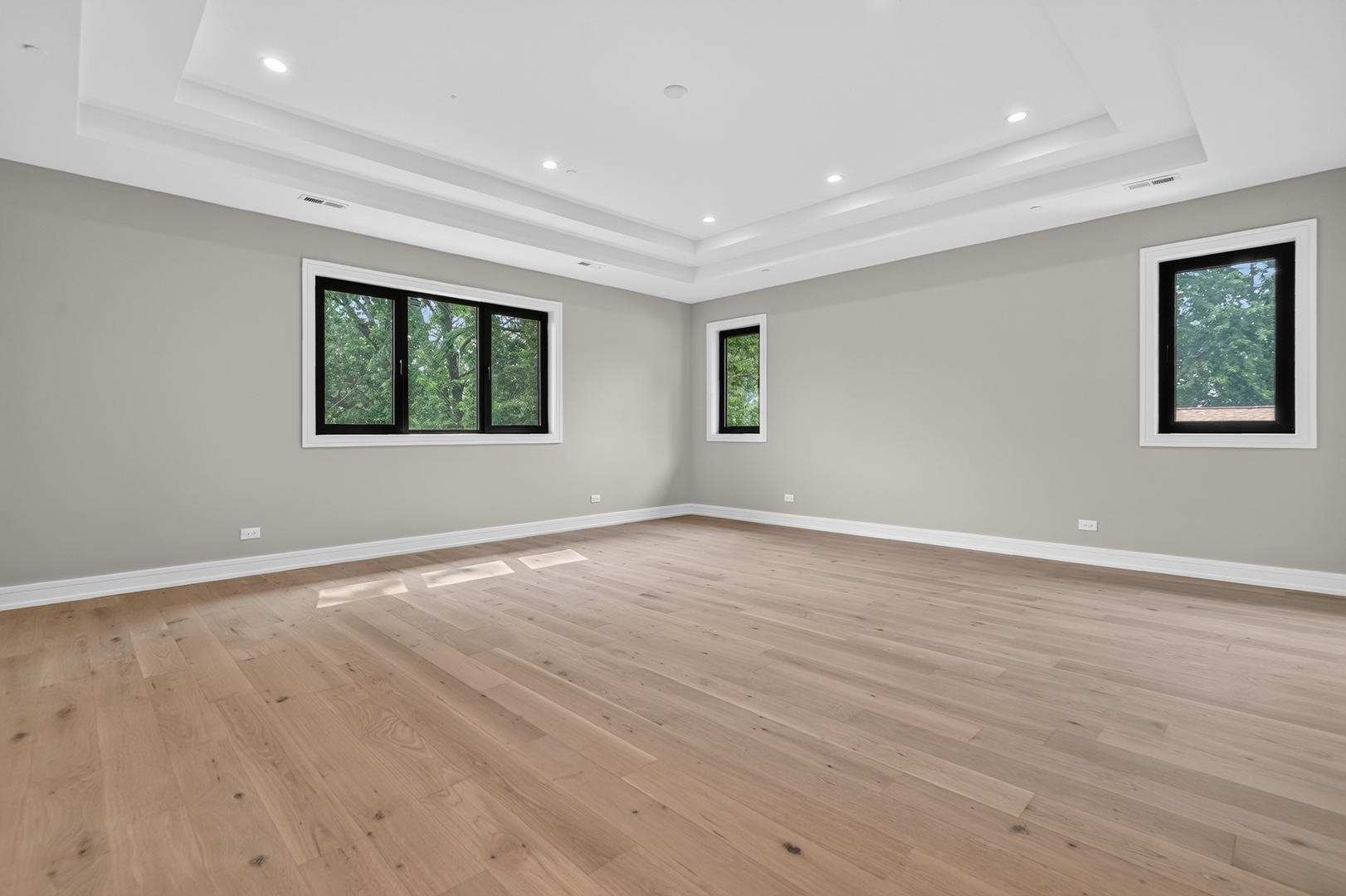 1841 Western Avenue Property Photo 31