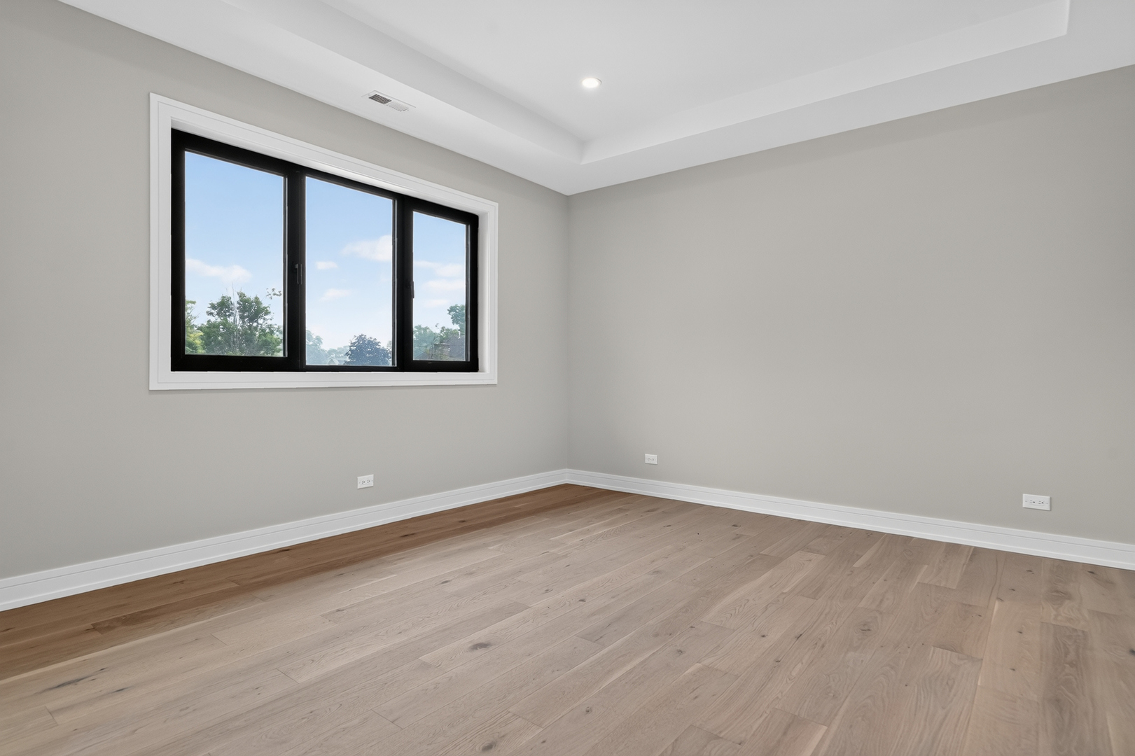 1841 Western Avenue Property Photo 41