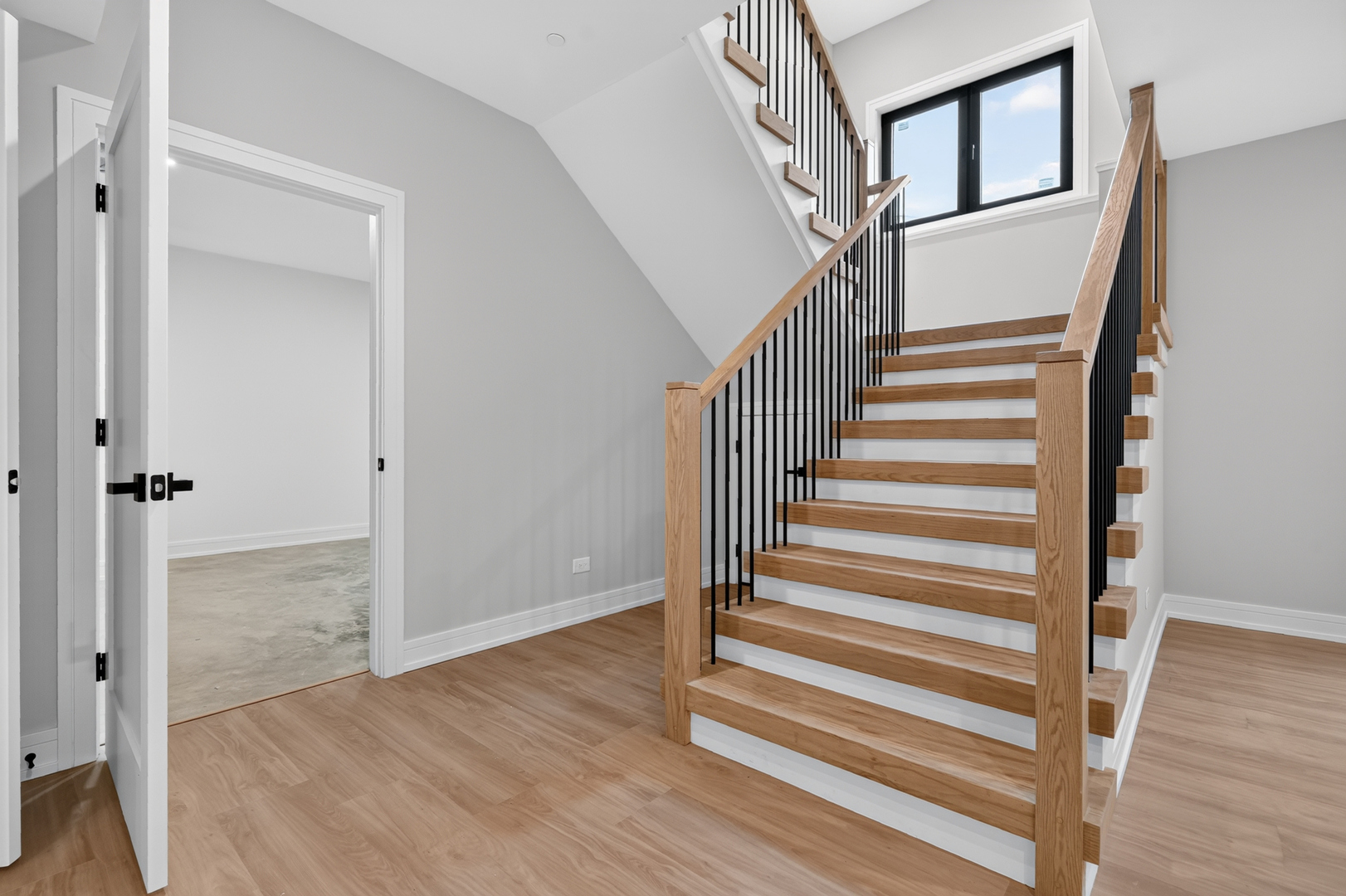 1841 Western Avenue Property Photo 43