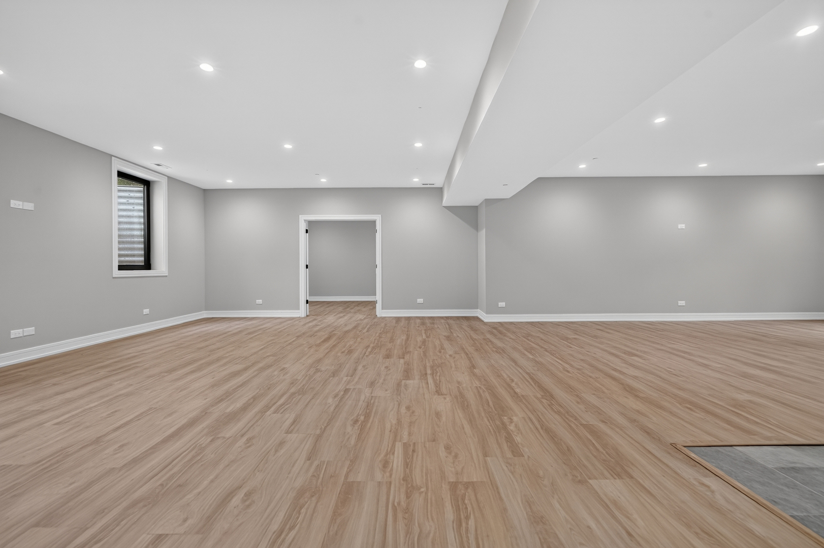 1841 Western Avenue Property Photo 46