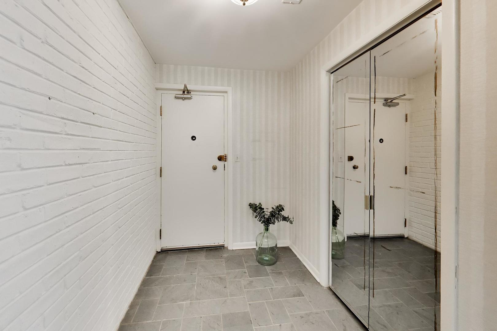 1845 Tanglewood Drive 3d Property Photo 3