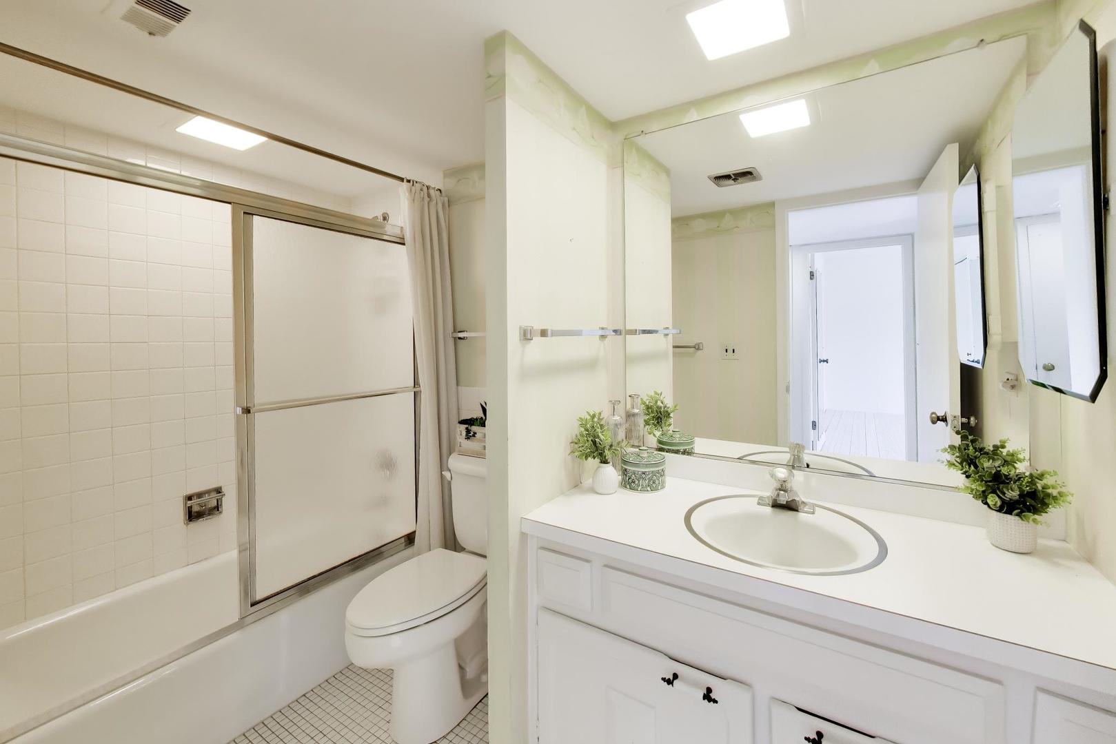1845 Tanglewood Drive 3d Property Photo 15