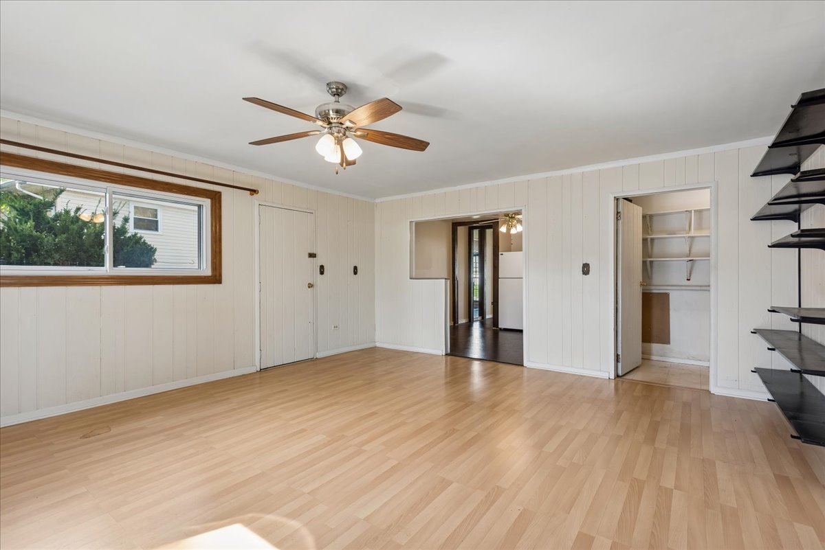 419 E Fullerton Avenue Property Photo 10