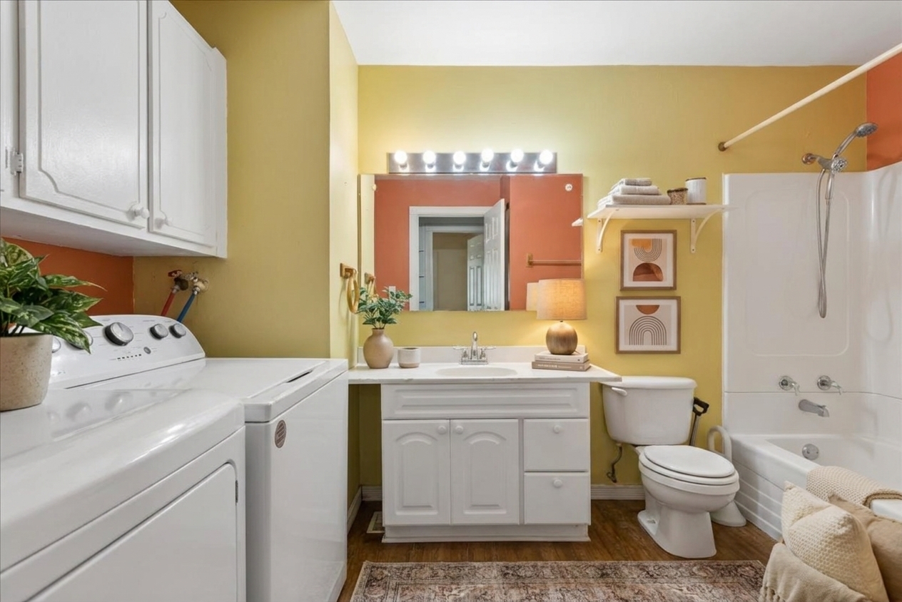 419 E Fullerton Avenue Property Photo 15