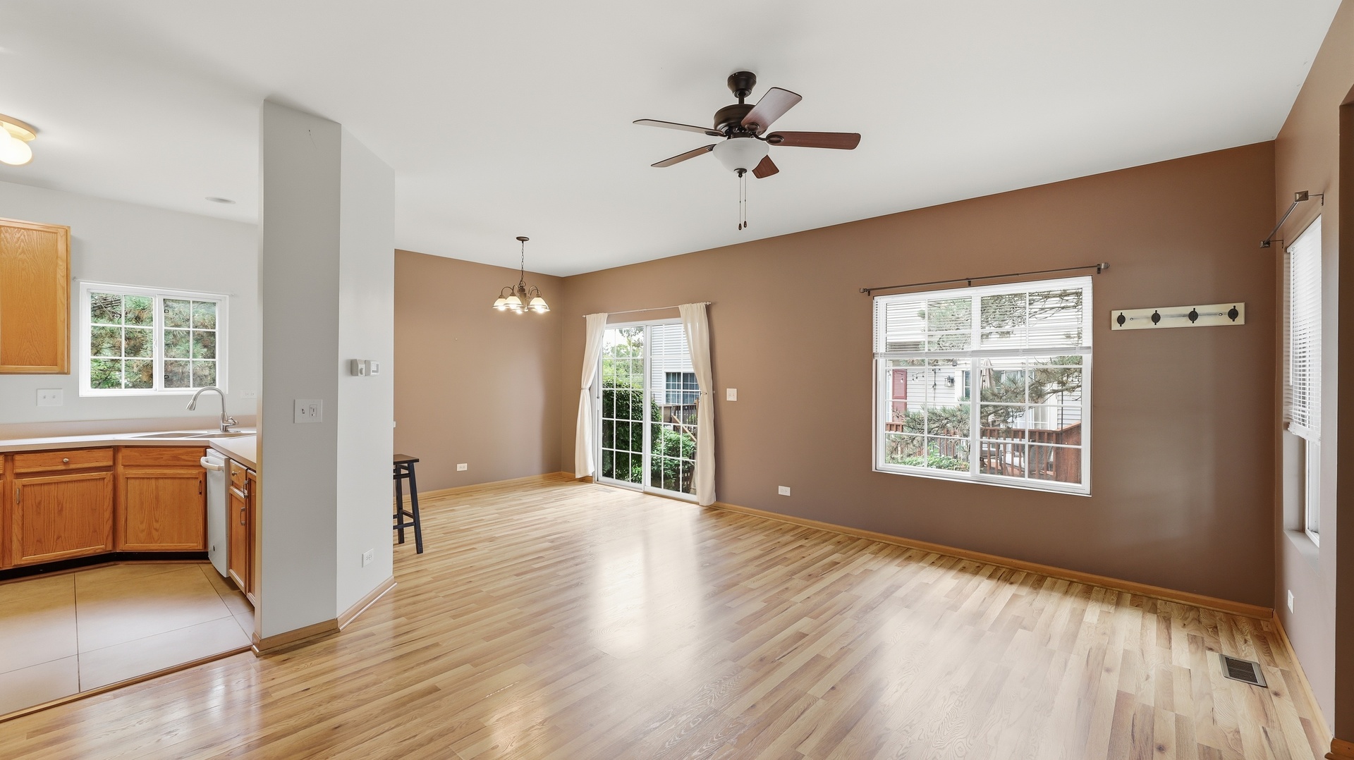 3 Windsor Circle A Property Photo 4