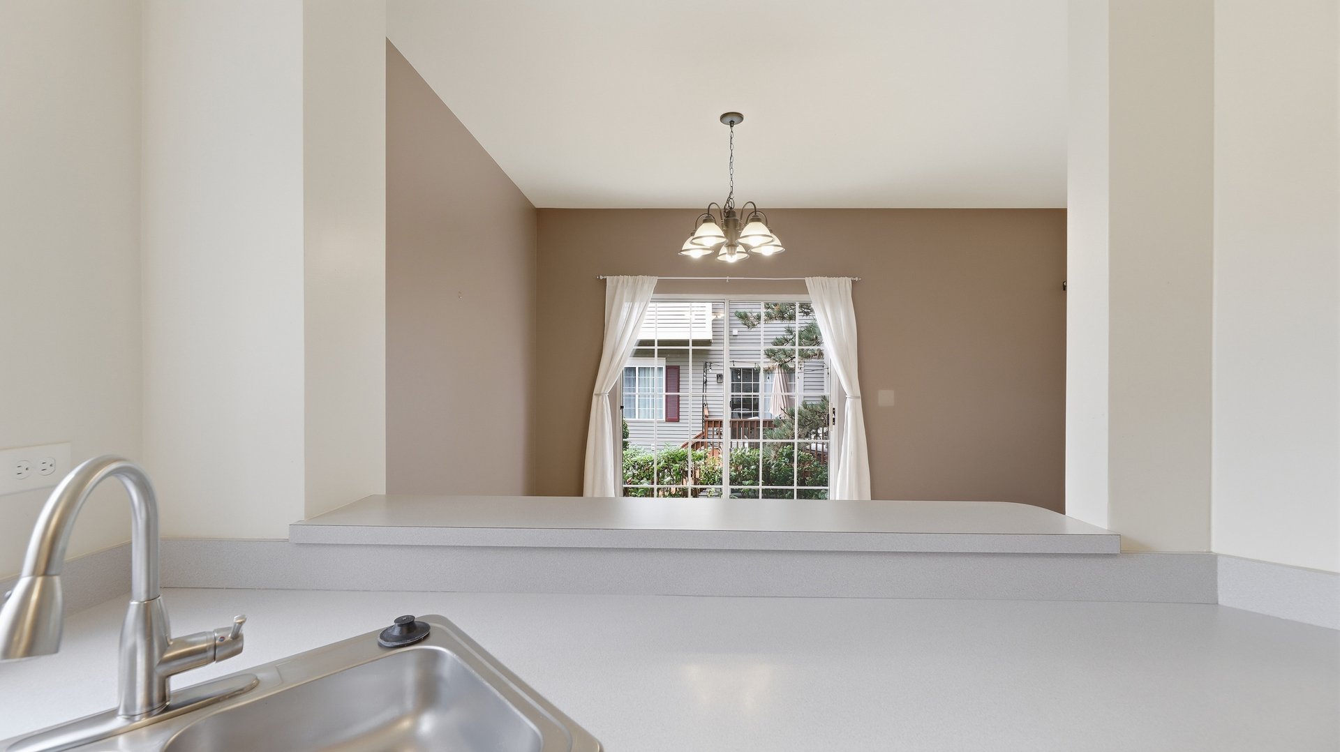 3 Windsor Circle A Property Photo 8