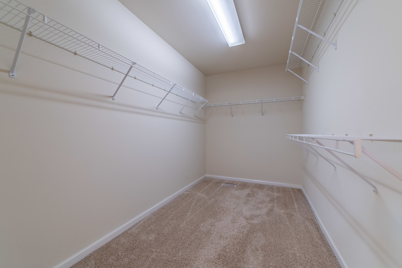 196 Chapin Way Property Photo 26