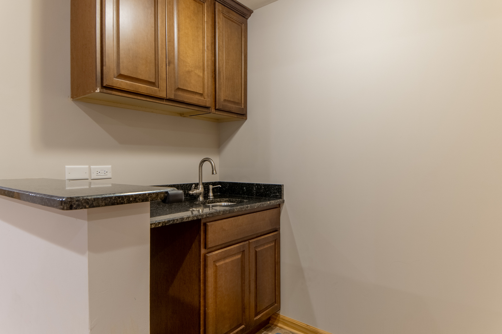 196 Chapin Way Property Photo 37