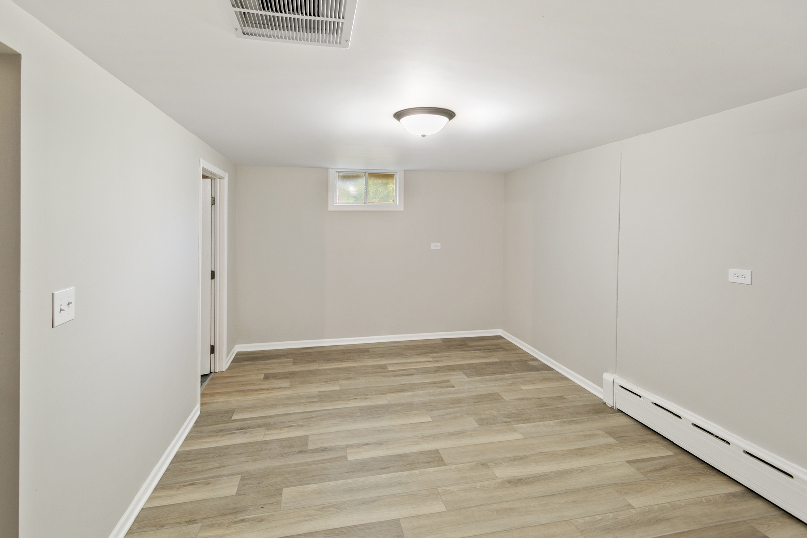 2226 Marshall Parkway Property Photo 32