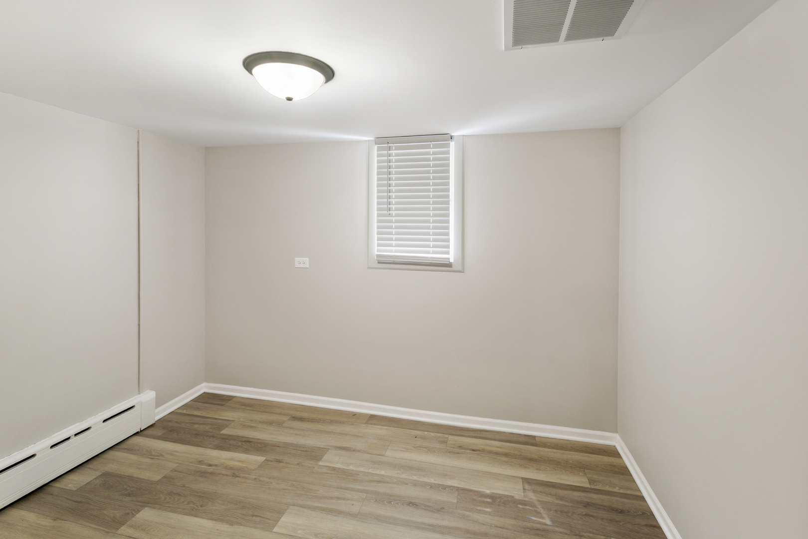 2226 Marshall Parkway Property Photo 33