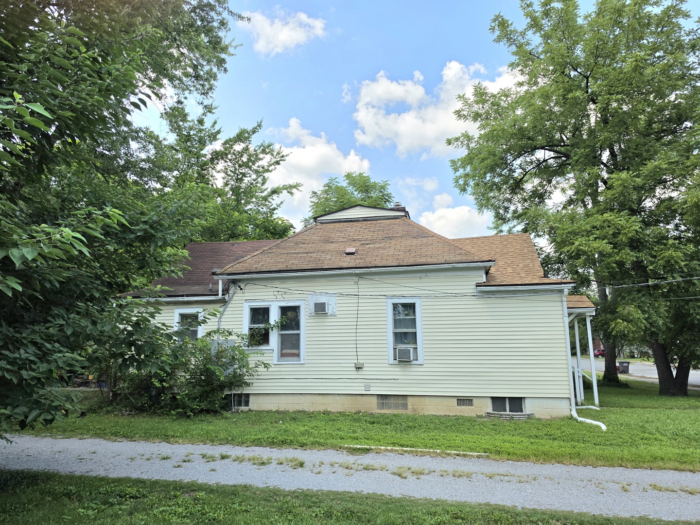 508 N Michaels Street Property Photo 4