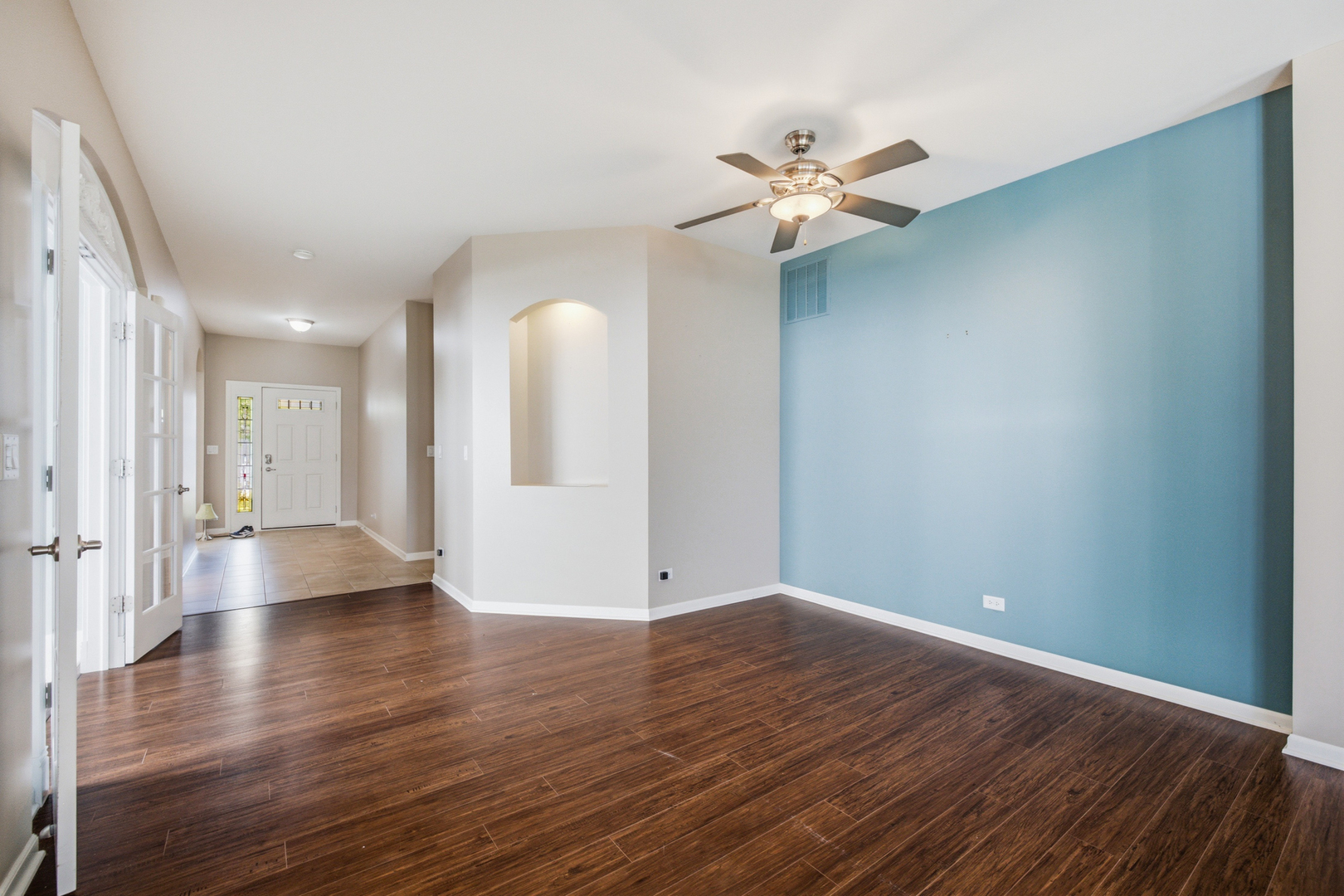 1666 Francis Drive Property Photo 3