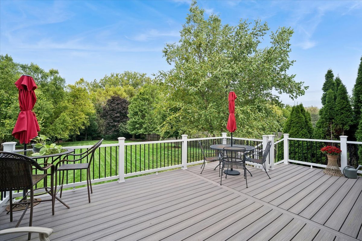 1390 Alexandra Boulevard Property Photo 25