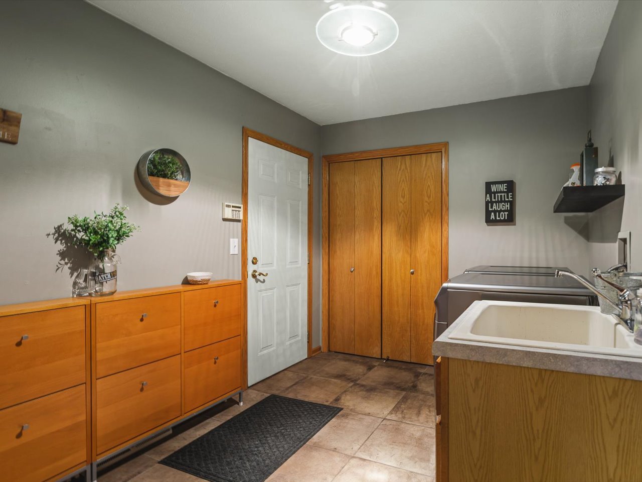 7723 Bridlewood Road Property Photo 18