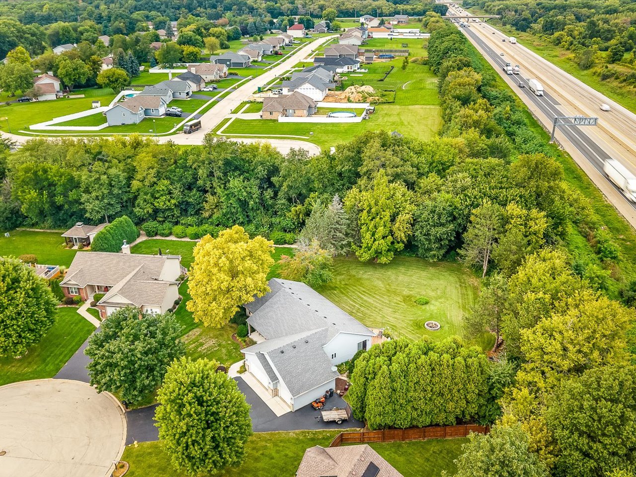 7723 Bridlewood Road Property Photo 37