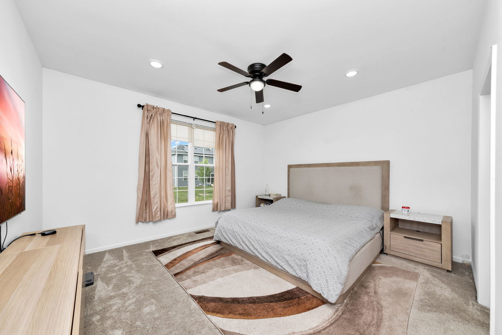 135 S Devoe Drive Property Photo 10