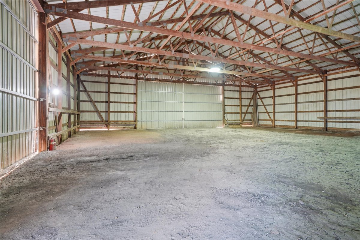 2032 County Road 2400 E Property Photo 38