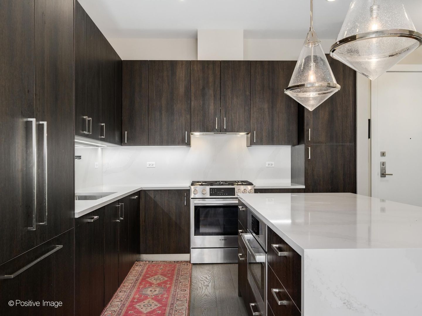 1701 W Webster Avenue 602 Property Photo 8