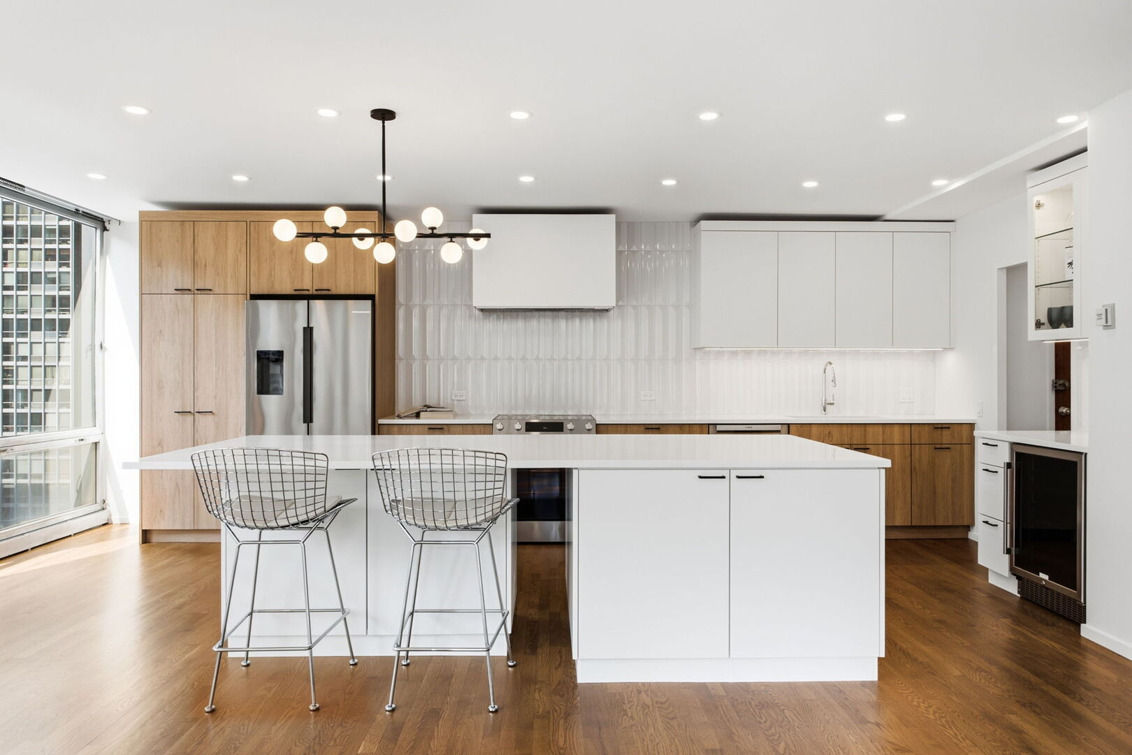 860 N Lake Shore Drive 13l Property Photo 6