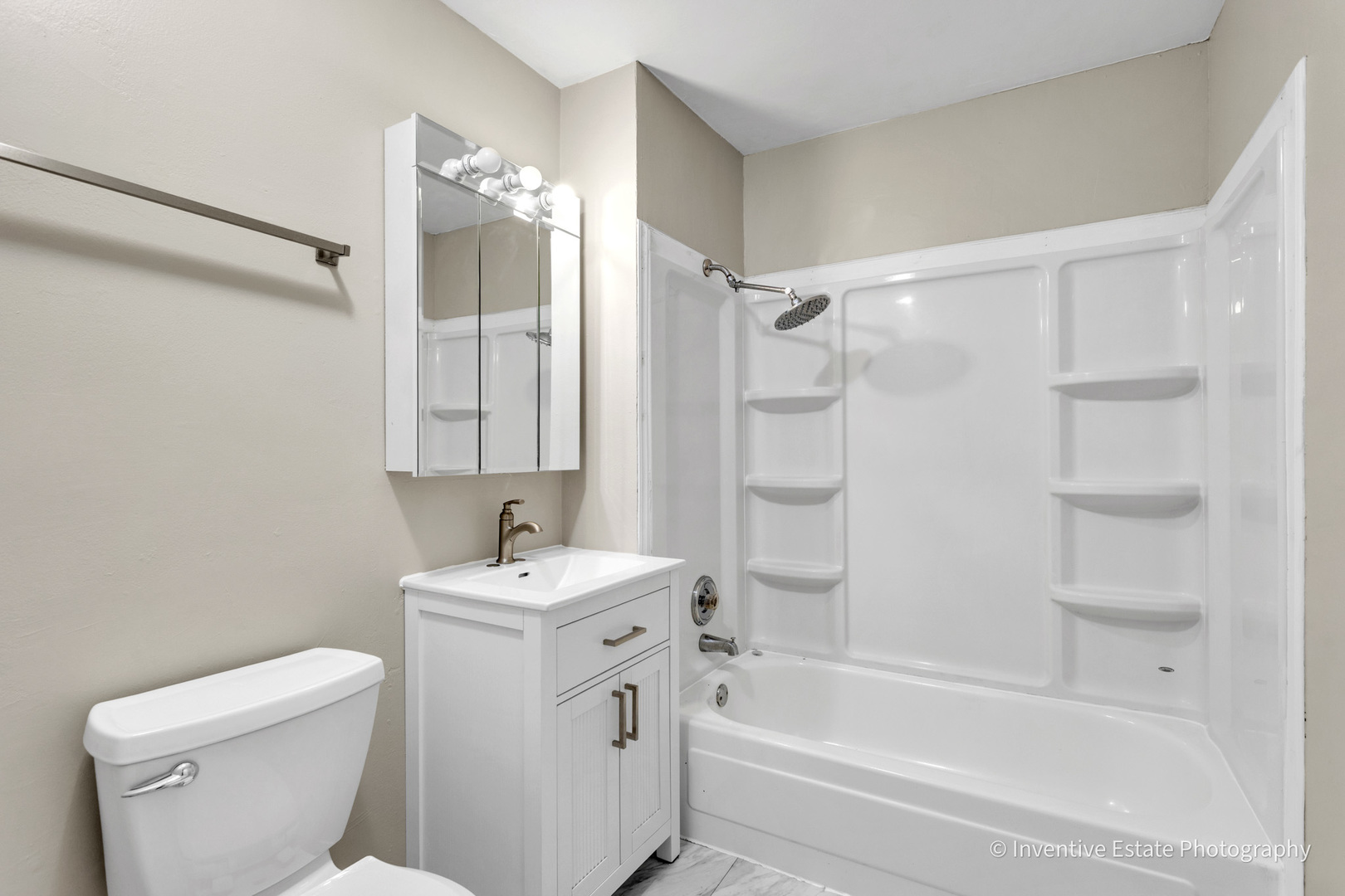 2506 Algonquin Road 18 Property Photo 16