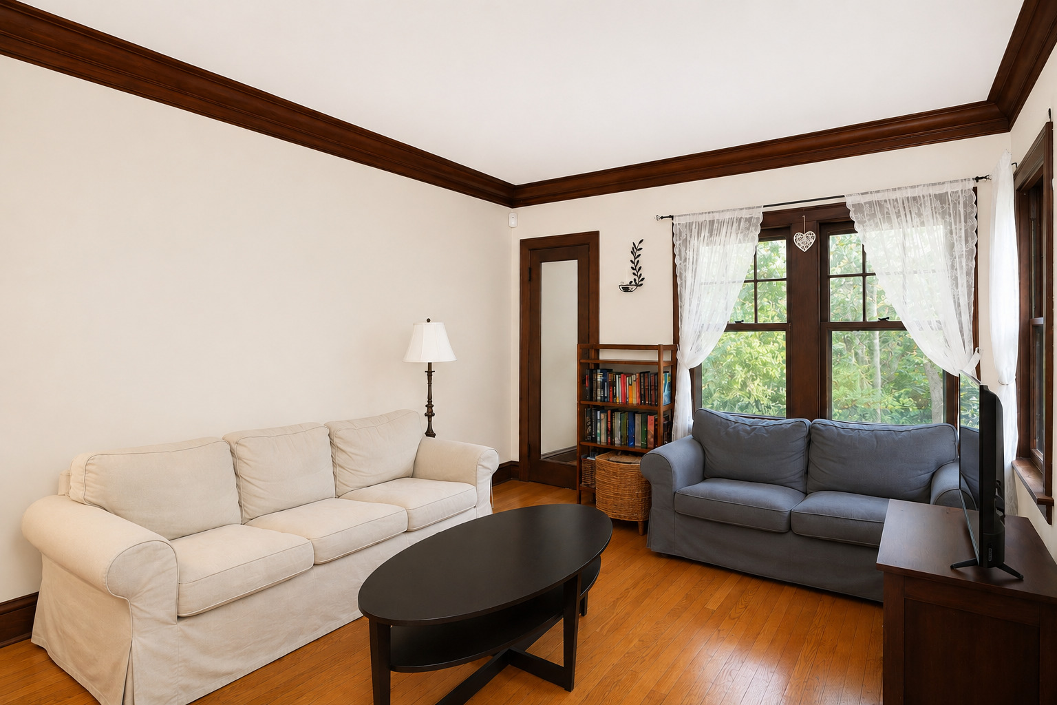 35 W Maple Avenue Property Photo 2