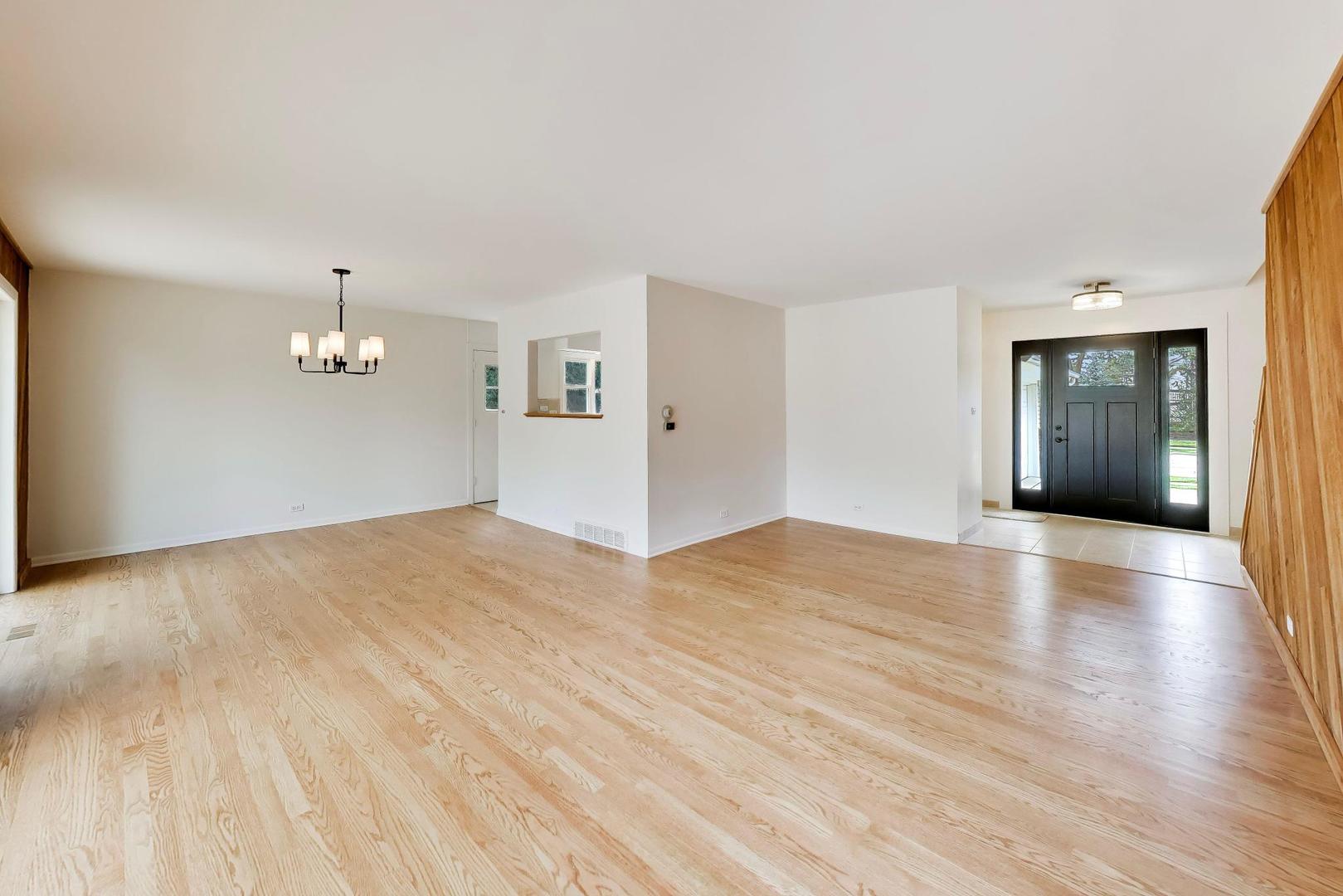2307 N Kennicott Drive Property Photo 7