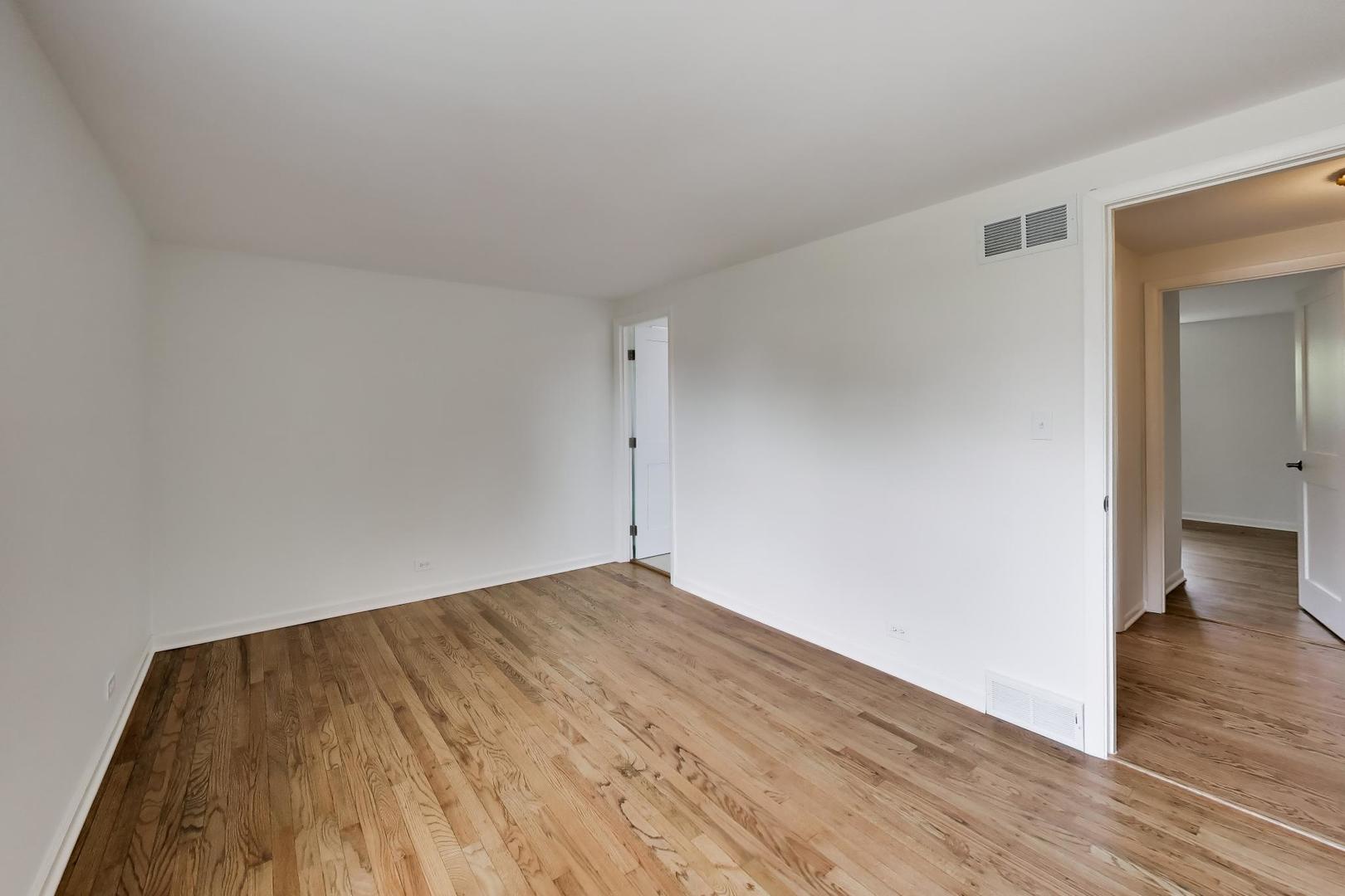 2307 N Kennicott Drive Property Photo 17