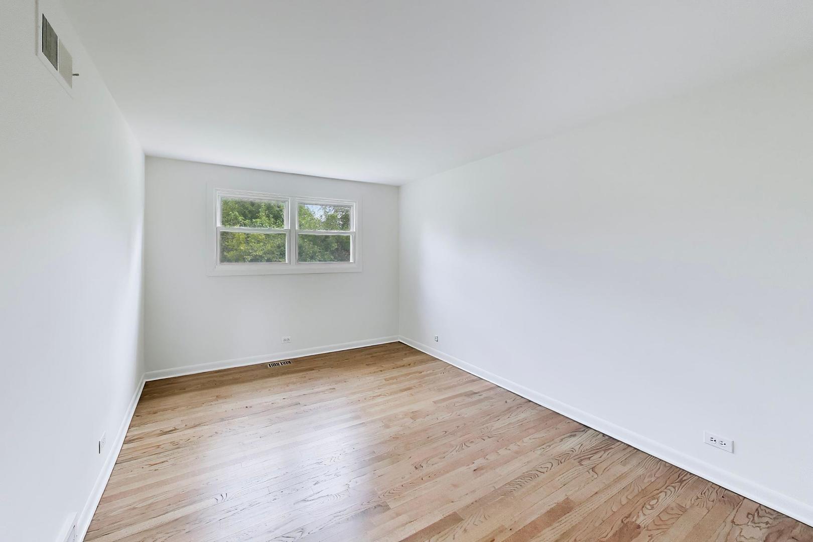 2307 N Kennicott Drive Property Photo 21