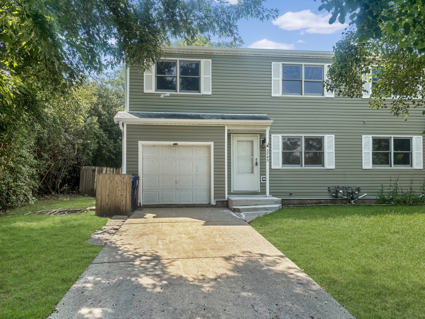 3745 Johns Manville Avenue Property Photo 1