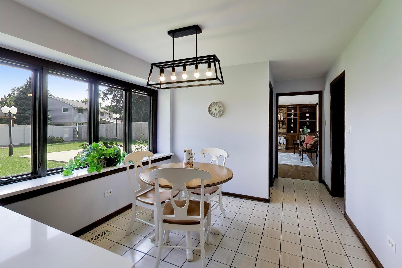 6723 Kingswood Road Property Photo 11