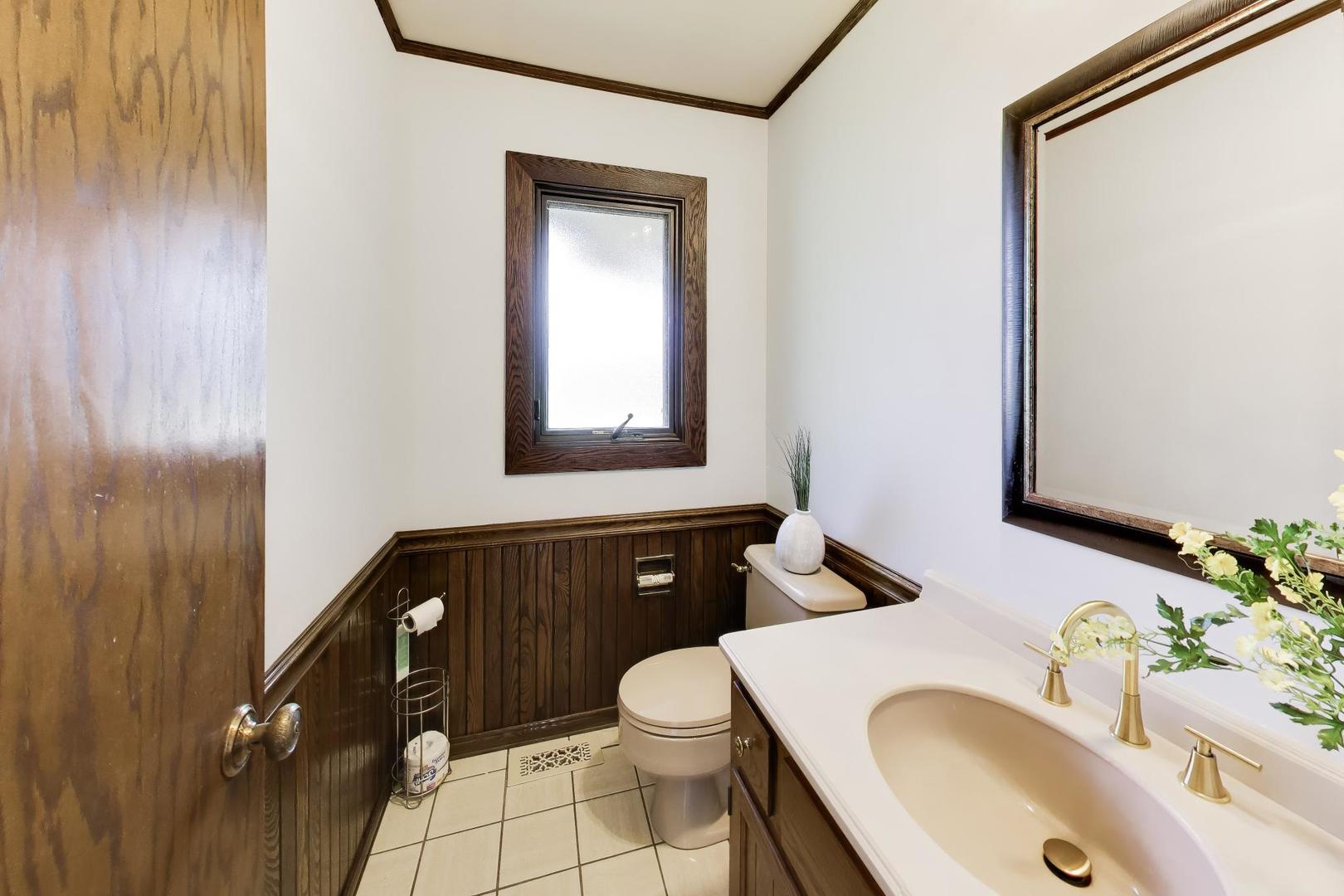 6723 Kingswood Road Property Photo 15