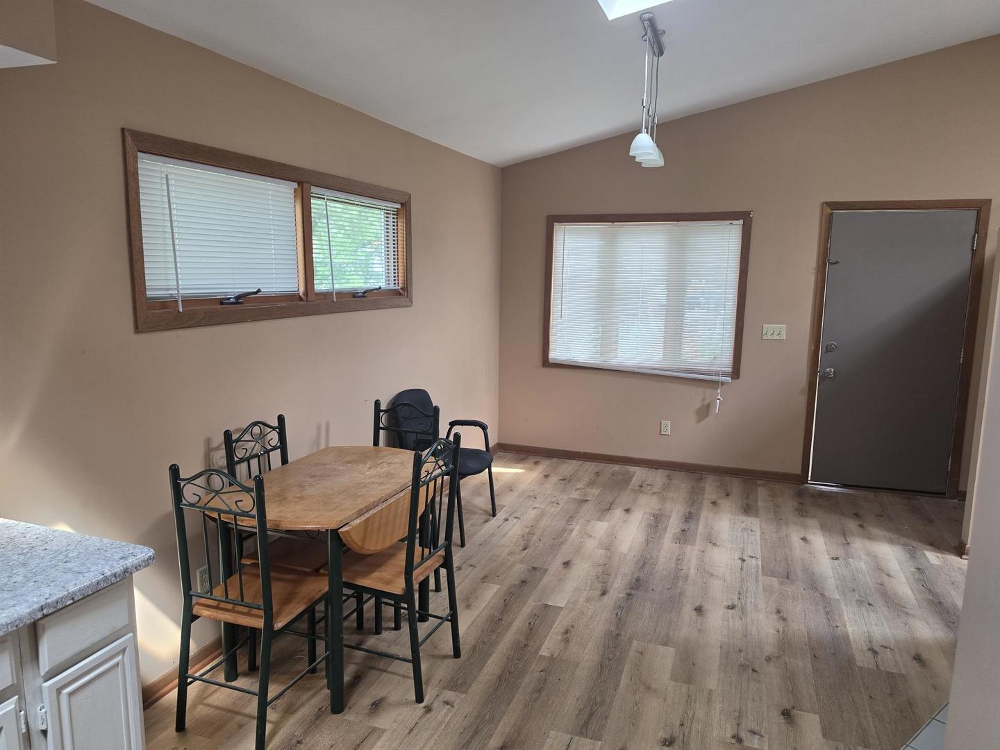 115 Fairview Avenue Property Photo 8