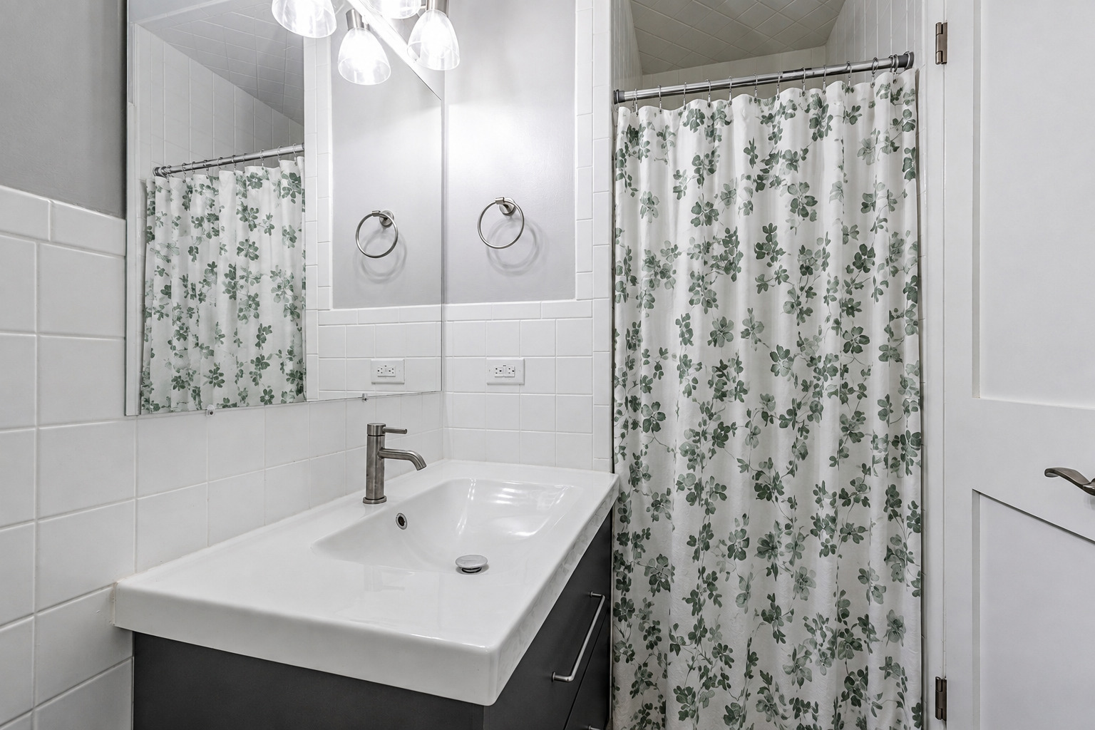 3319 Western Avenue Property Photo 20