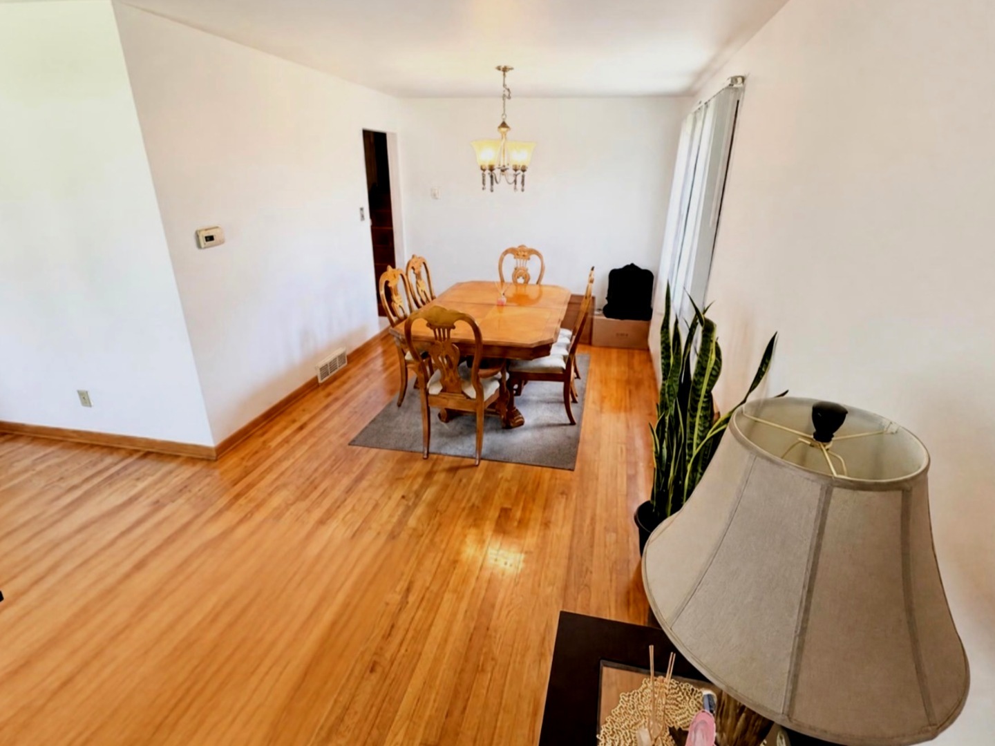 219 E 168th Place Property Photo 4