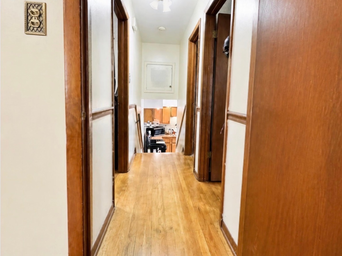 219 E 168th Place Property Photo 8