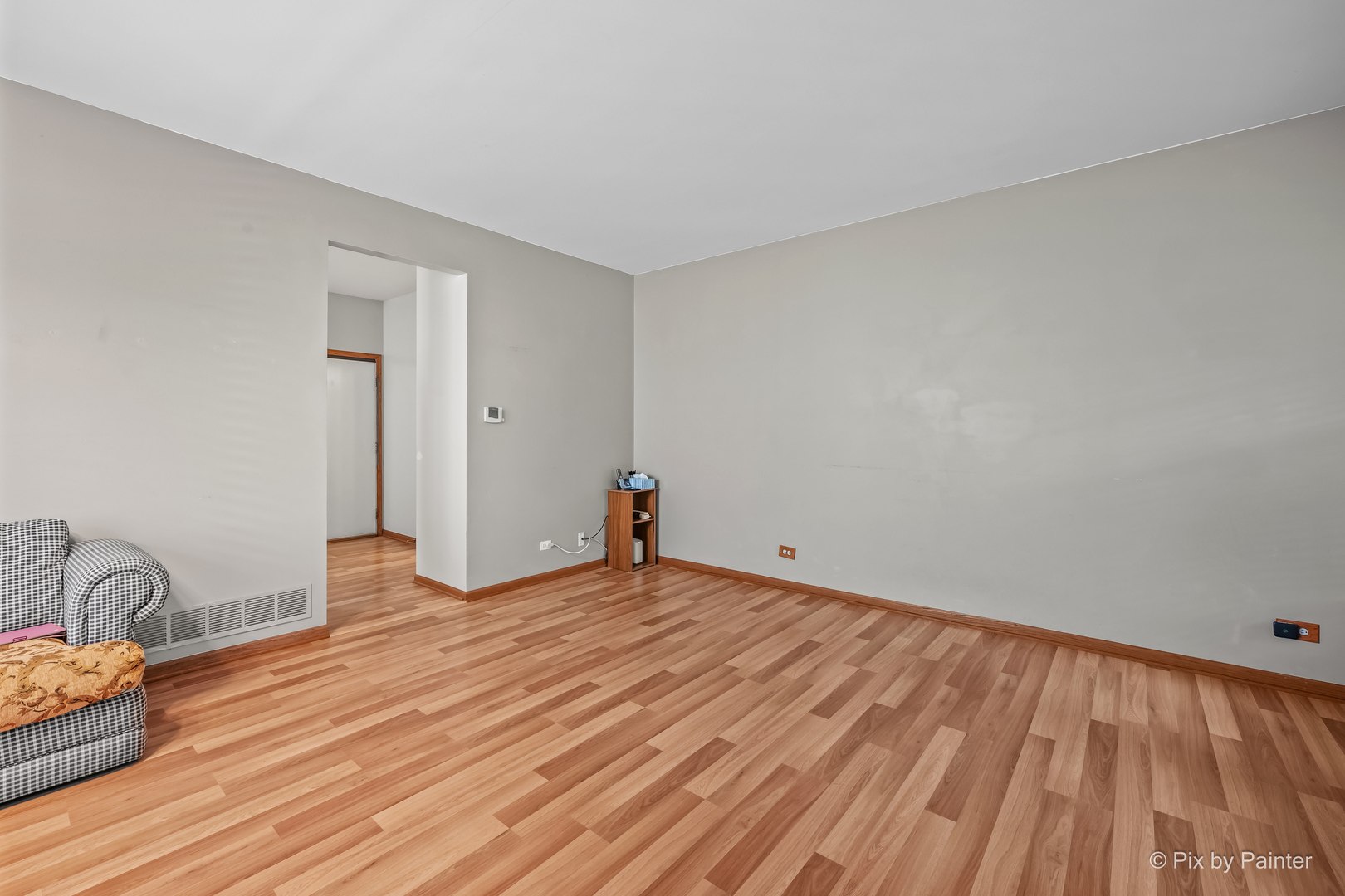 754 Golden Oak Circle Property Photo 7