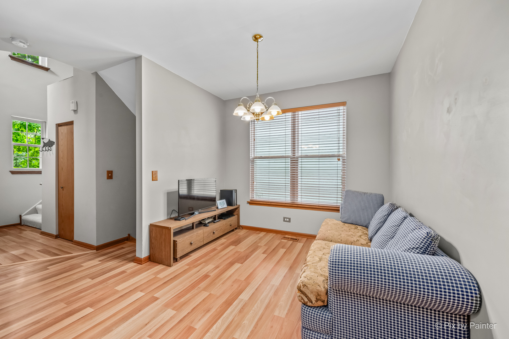 754 Golden Oak Circle Property Photo 8