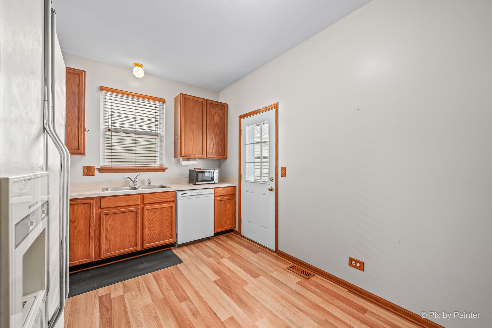 754 Golden Oak Circle Property Photo 10