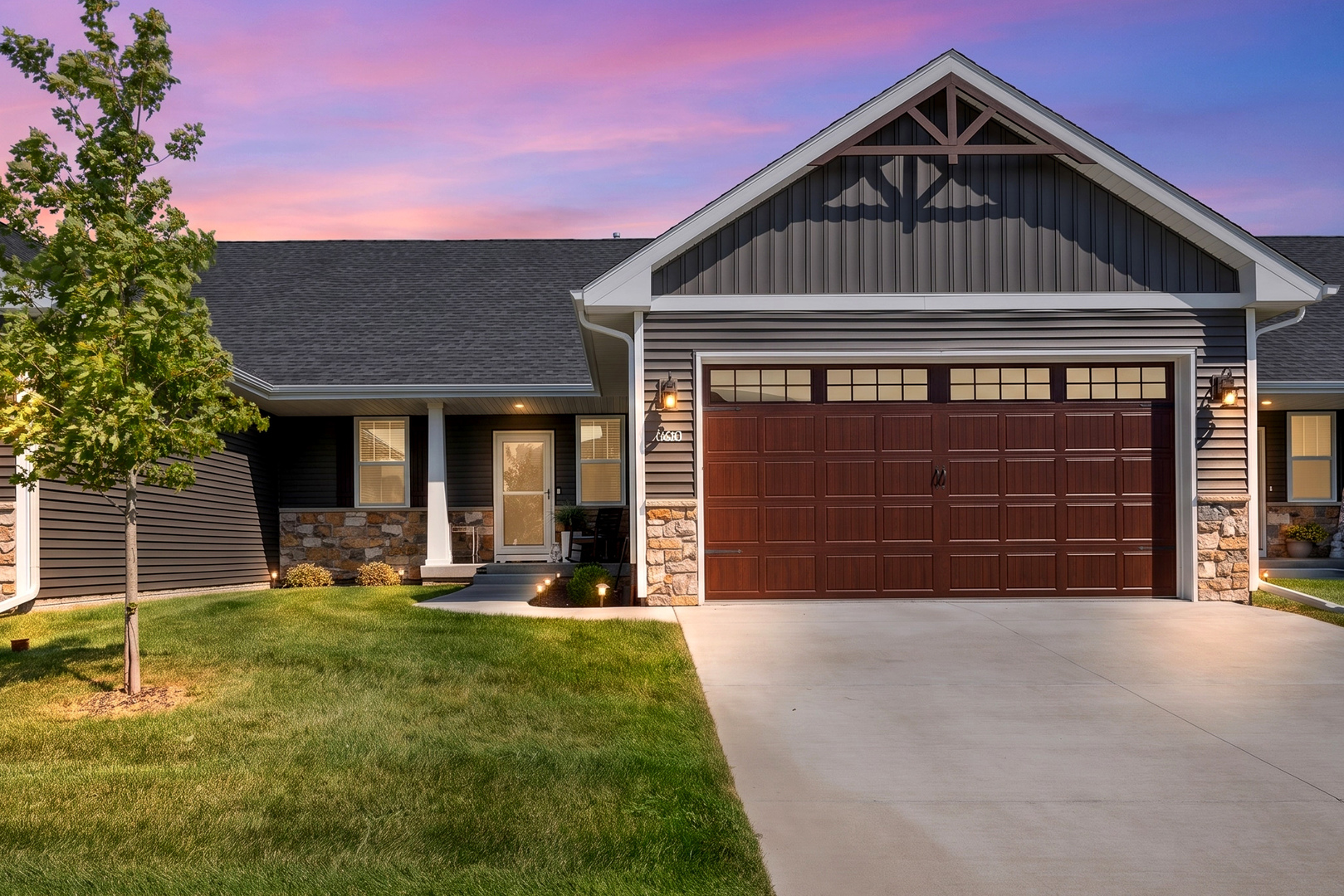 6939 Genesis Way Property Photo 1
