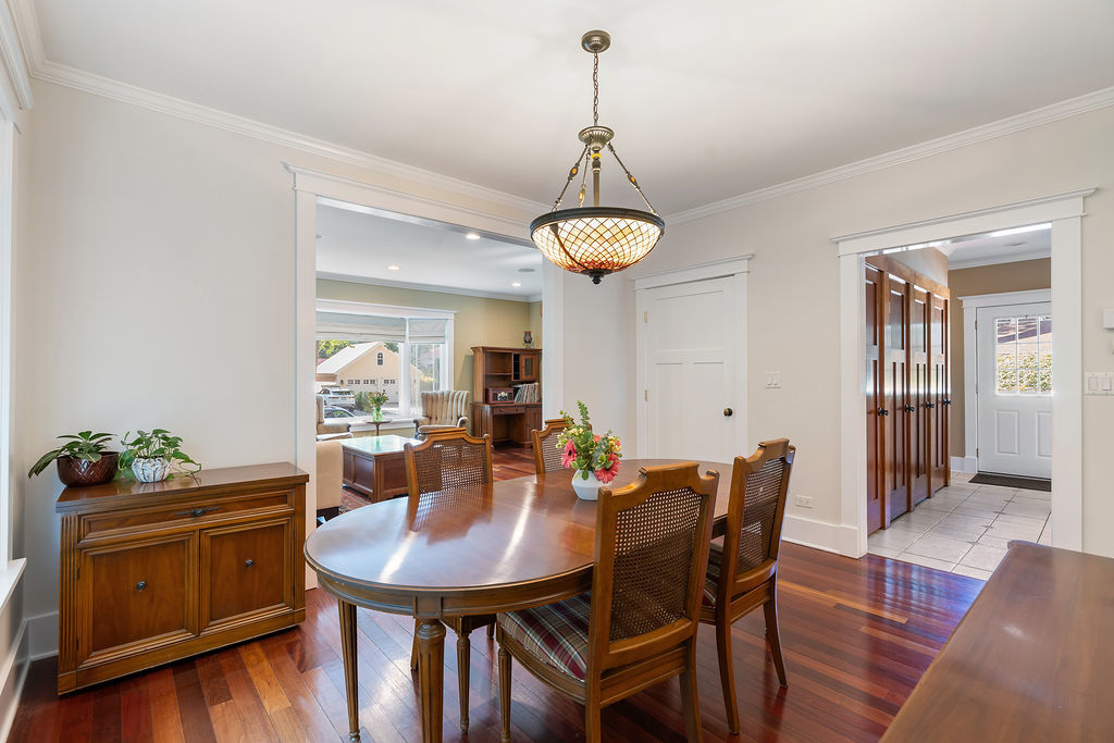 216 4th Street Property Photo 11