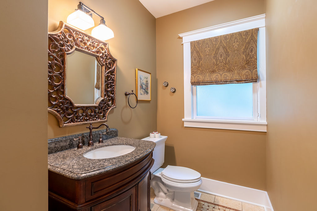 216 4th Street Property Photo 24