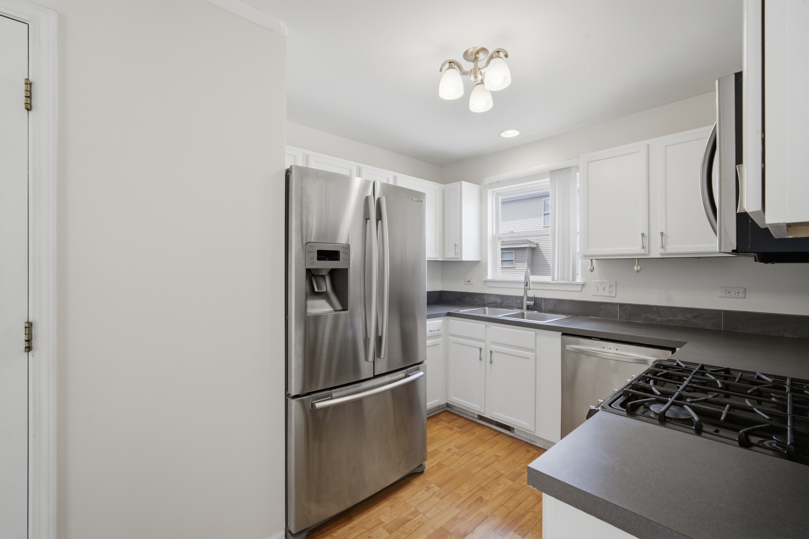 34330 N Goldenrod Road Property Photo 5