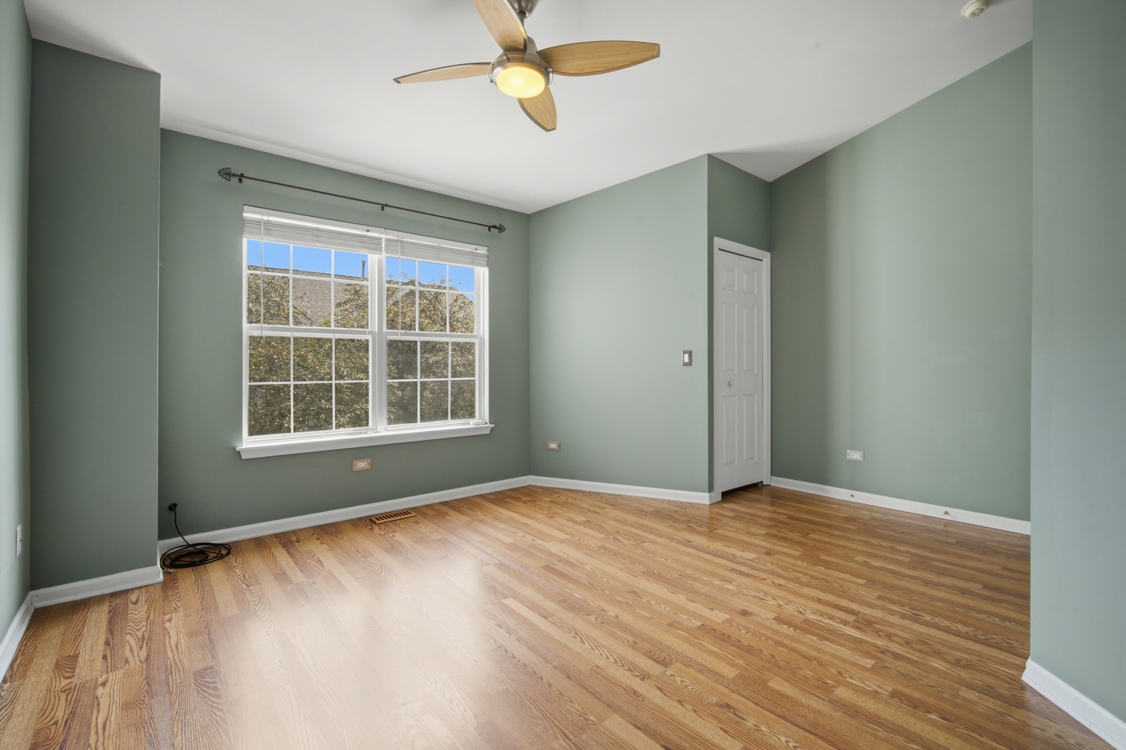 34330 N Goldenrod Road Property Photo 13