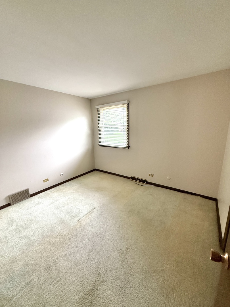 1025 Belair Drive Property Photo 12