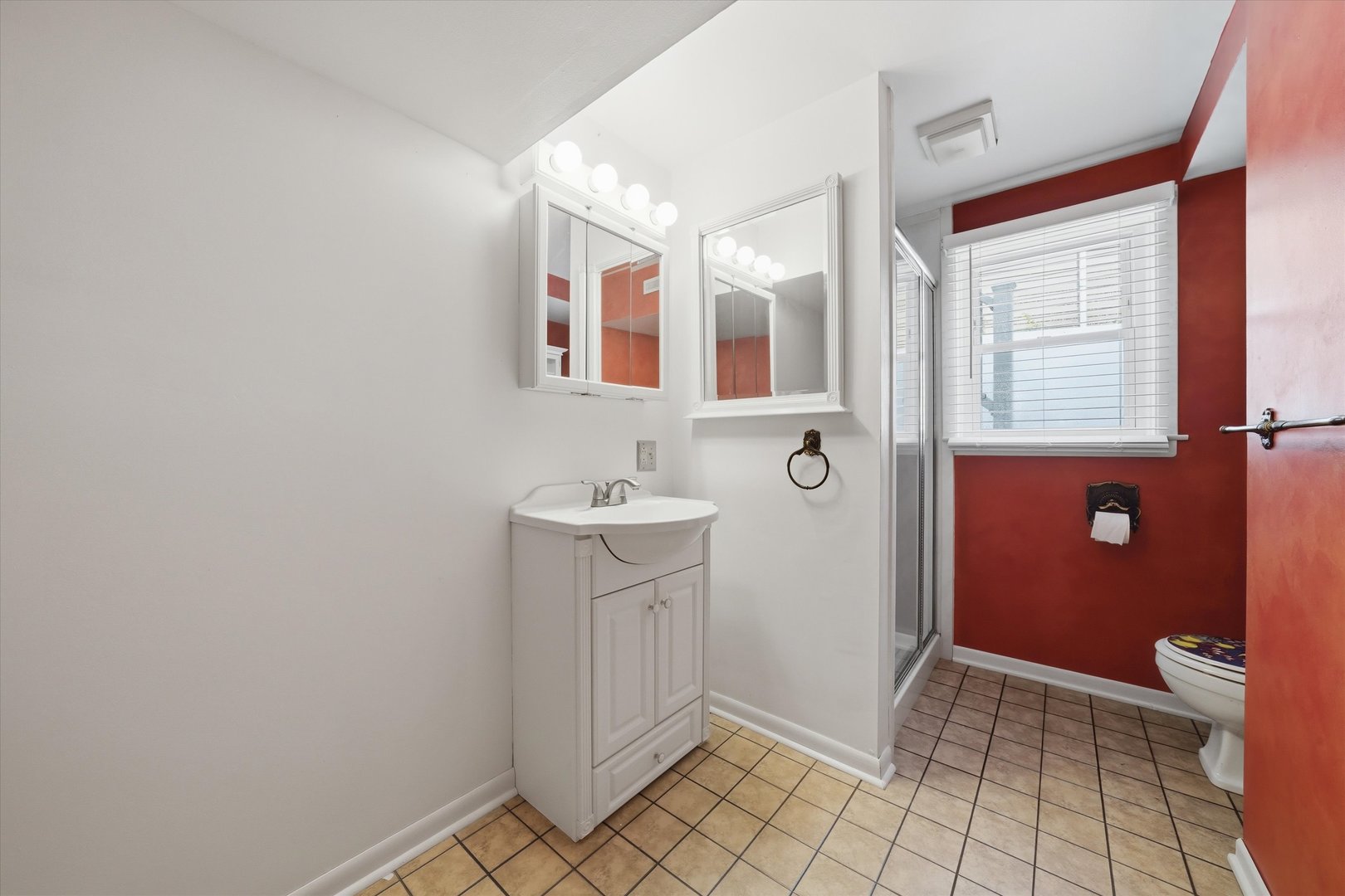 1025 Belair Drive Property Photo 19