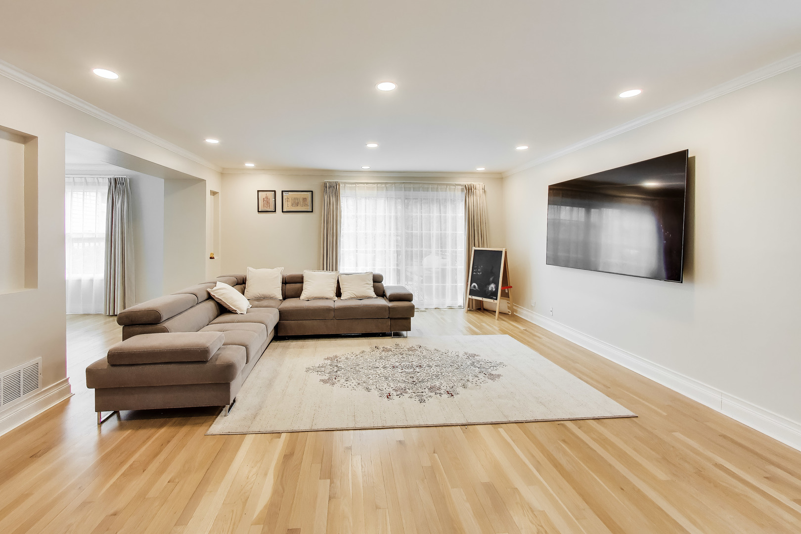2198 Brookside Lane Property Photo 4