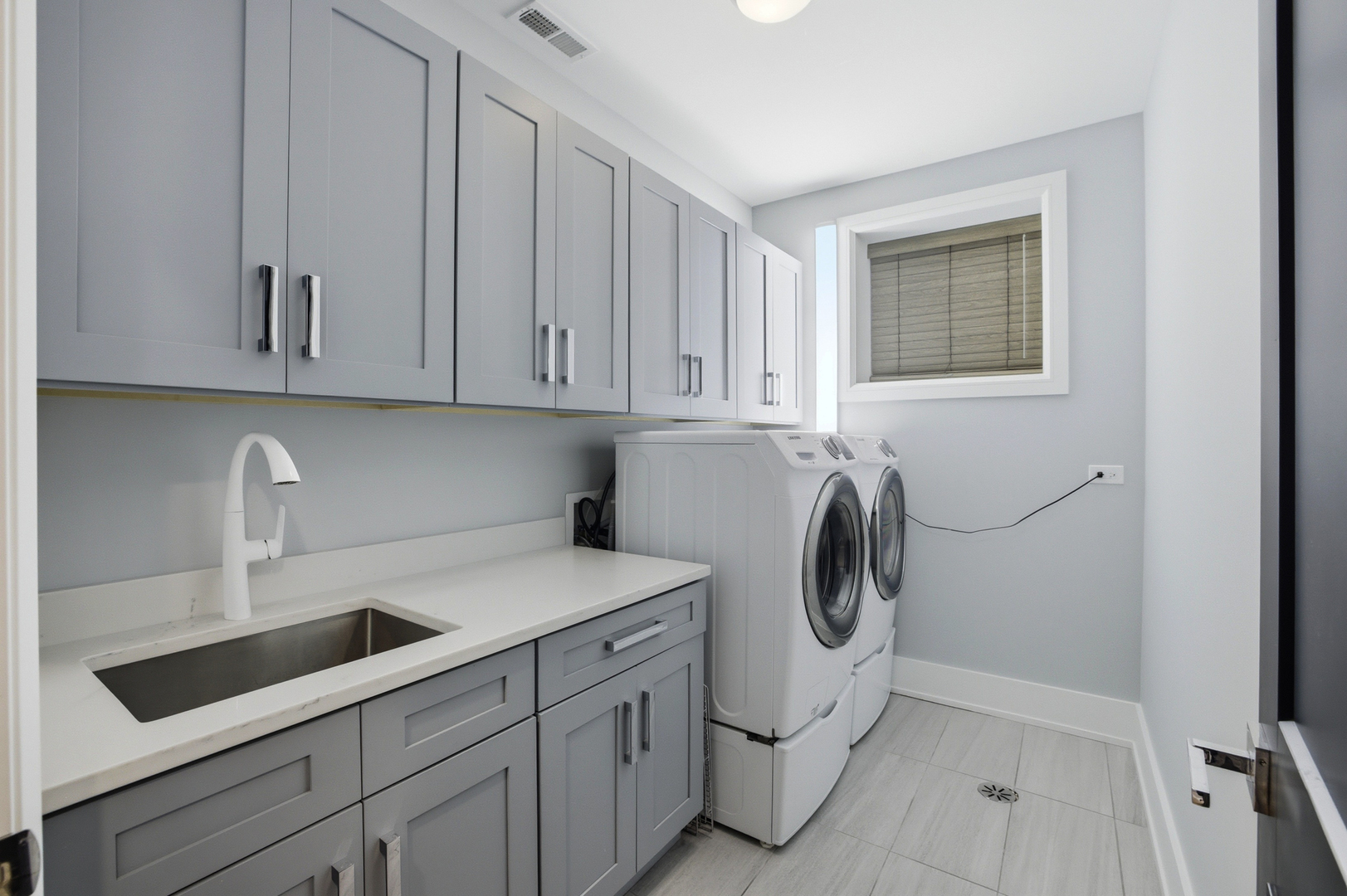 3721 W Wabansia Avenue Property Photo 34