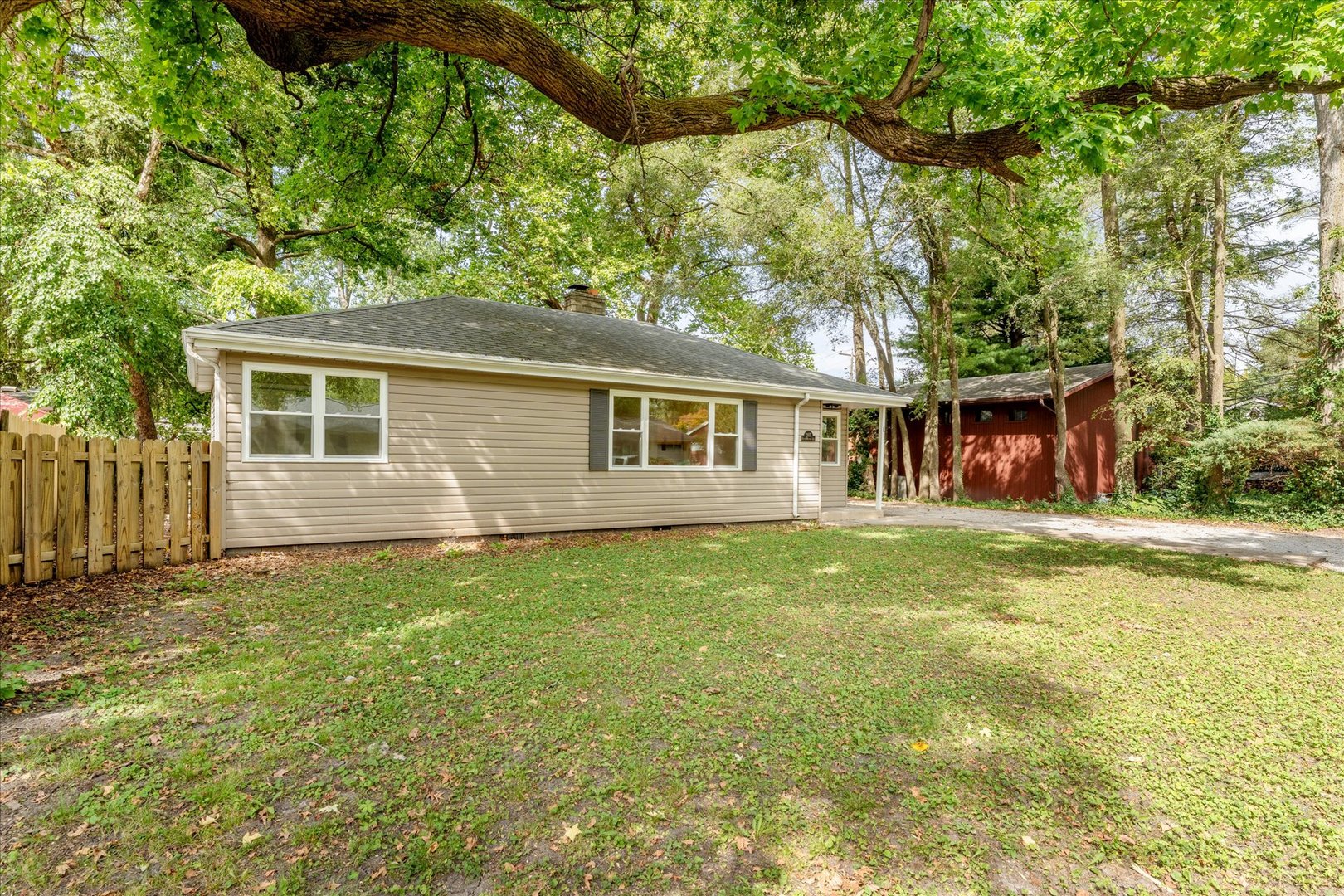 1307 S Western Avenue Property Photo 41