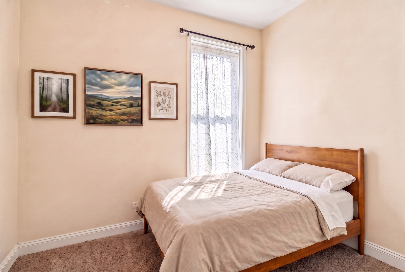 929 S Bell Avenue Property Photo 9