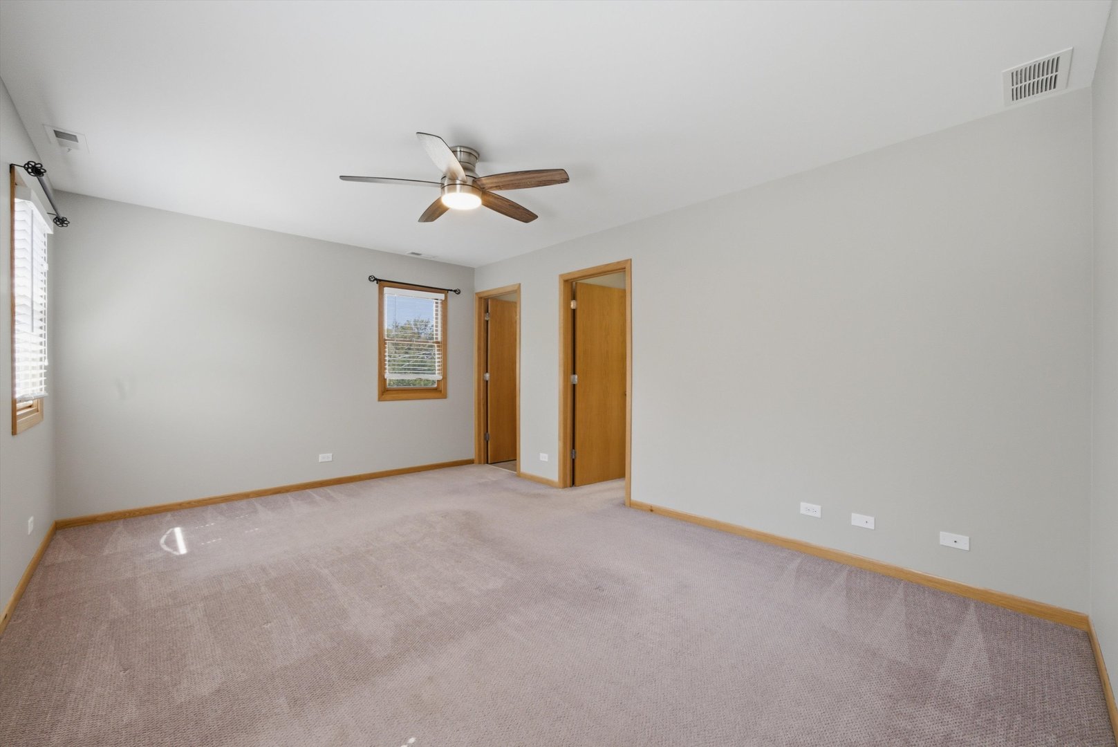 586 S Hawthorne Avenue Property Photo 22